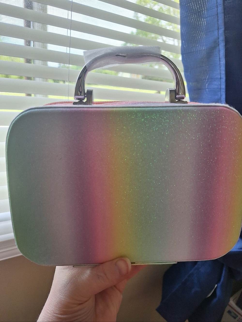 Makeup Case - Picture 5 of 7